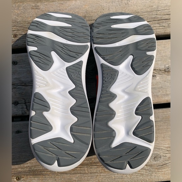 ASICS Jolt 4 Running Shoes - Women's Size 7 - Black/Red - Picture 9 of 10